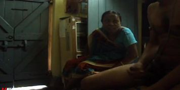 indian maid cock flash and cum