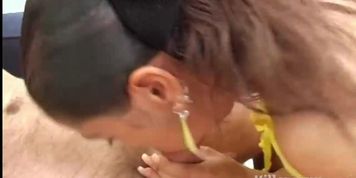 Tiara gomez likes a mature guy