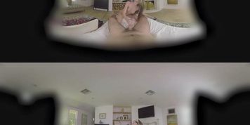 VR sexy gamer
