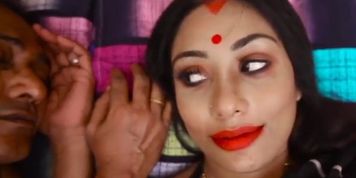 Nandita Datta enjoys an illicit affair with husband&rsquo;s boss!