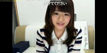 Hatsumi saki service (Saki Hatsumi)