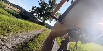 Some more nude cycling :D