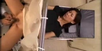 VoyeurDoctor MILF gyno exam