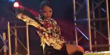 pussykat stgae show