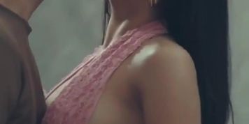 Adriana Roces Breasts Scene  in Babaeng Mapaglaro