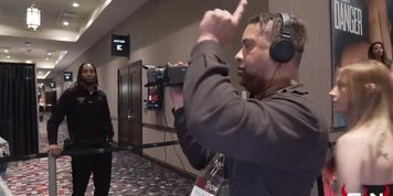Fucking an AVN Festival Fan