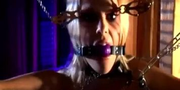 Blonde Submissive Girl (Hannah Harper)