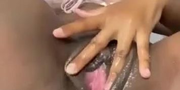 kaylanoir dildo fucking squirt