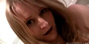 Kinky blonde tramp filling three glasses with her piss