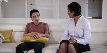 Hot Stepmother Finds His Stepson'S Semen Everywhere - Dana Vespoli