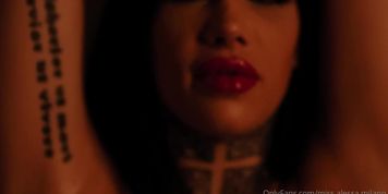 Romantic roses with Alessa Milano Alessa can also be very r.. by miss.alessa.milano from OnlyFans | Coomer