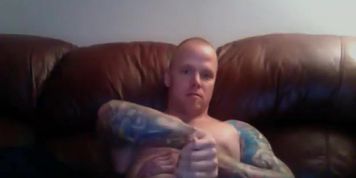 hot inked muscle guy cum
