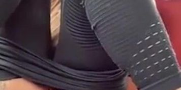 HORNY & WET BLONDE MILF SQUIRT IN CAR (ONLYFANS)