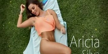 ARICIA SILVA ENSAIO REVISTA SEXY