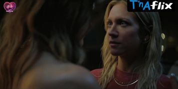 Malin Akerman Lesbian,  Butt Scene  in The Hunting Wives