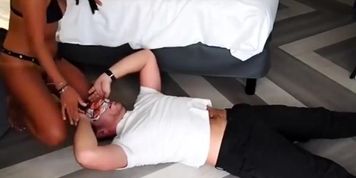 BedHeadscissors