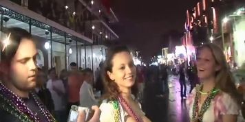 Showing off those nice titties - DreamGirls