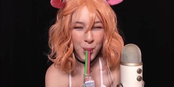 COWGIRL SUCE BAISE ET SE TOUCHE EN ASMR