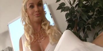 Wonder Woman  -Carolyn Reese,Diamond Foxxx,Gracie Glam,Tori Black-2h25