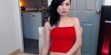 Amateur Japan Slut Masturbation On Cam Show