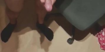 Far distance cum blast! All over the floor