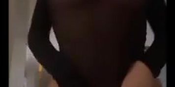 Dani malla transparente vagina con perlas (Daniella)