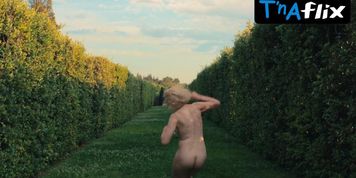 Eleanore Pienta Breasts,  Butt Scene  in Plaisir (Full Frontal)