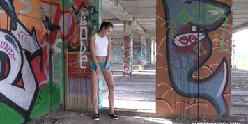 cindy-shine-solo_1080p