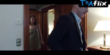 Rita Radinger Sexy Scene  in Taktik