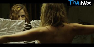 Dani Barker Sexy Scene  in The Scarehouse