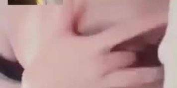 PINAY MASTURBATES DURING LIVE SHOW (Pinay Scandals)
