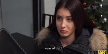 DEBT4k. All-natural brunette does her best to get money for a car