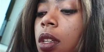 Jennifer Avalon & Diana DeVoe - No Man's Land Interracial Edition