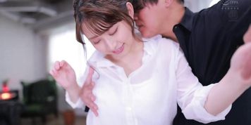 Beautiful Japanese Girl With Amazing Tits