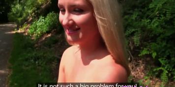 Lesbian girlfriends pussylicking outdoors - video 1