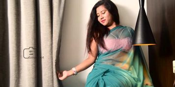 Desi khanki