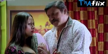 Mahi Kaur Sexy Scene  in Pathshala