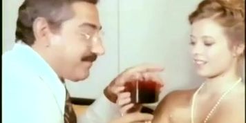 Daniela Doria Breasts,  Bush Scene  in Il Ginecologo Della Mutua