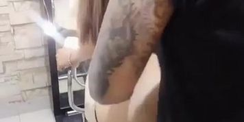 ESTETICA DE ENCUENTROS CON LA CHICA QUE ME CORTA EL CABELLO PORNO 5536650122 (Chica's Place, Jenny Baxter)