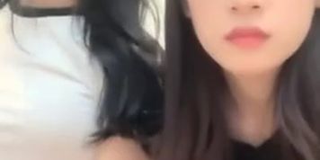 Gao Yanshi's Sisters are Naked and Leaking, Forcing the Seduction Show to s