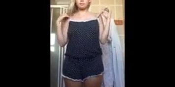 Big Tits Strip