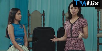 Bruna Mascarenhas Sexy Scene  in Sintonia