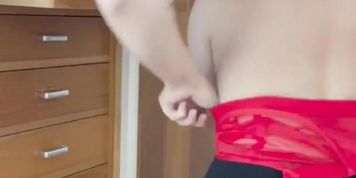 MD trying on (Mady Gio)