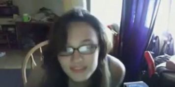 Cute teen strips and fingers pussy on webcam (Cute Pussy)