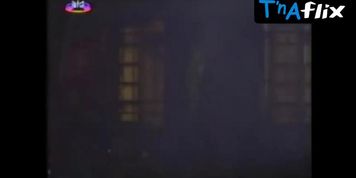 Adriana Esteves Sexy Scene  in Decadencia