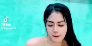 Nesya Alina Kolam Renang (Anabell Bella)