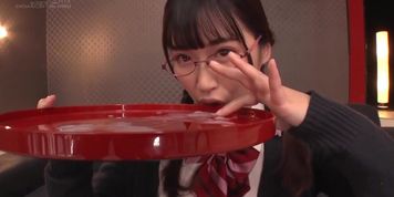 Waka Misono - Cum On Red Plate
