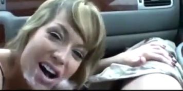 Giving head in the car - video 1