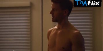 Lindsay Hartley Butt,  Breasts Scene  in Killer Twin