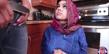 Cutie Arab Brunette teen Ada gets filled of cream inside her pussy